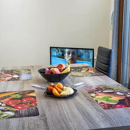 Апартаменты Peramos Rent House Неа-Перамос Экстерьер фото