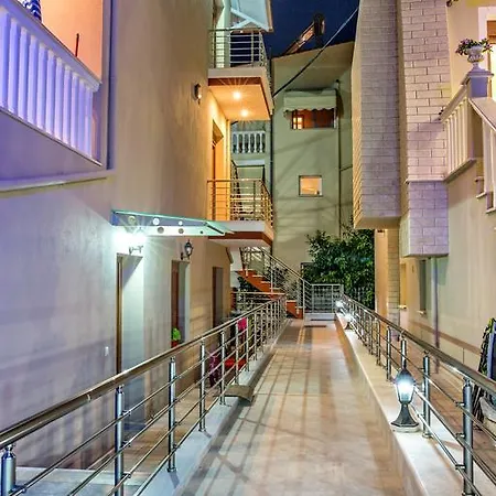 Апартаменты Peramos Rent House Неа-Перамос Экстерьер фото