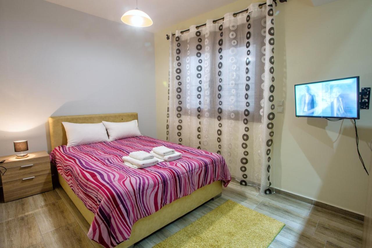 Peramos Rent House